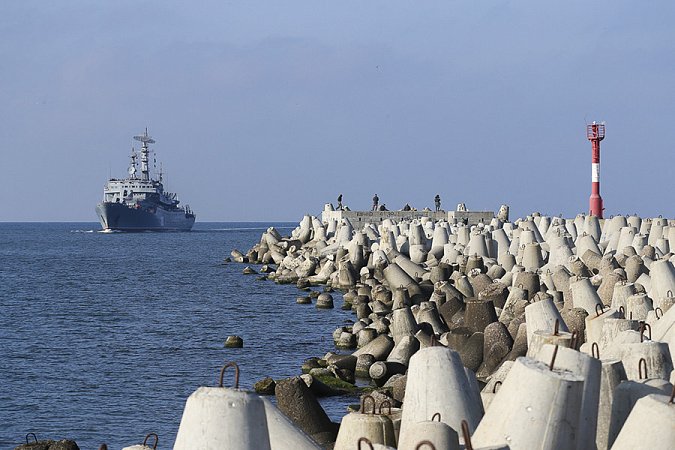 Военно-морская база в Балтийске